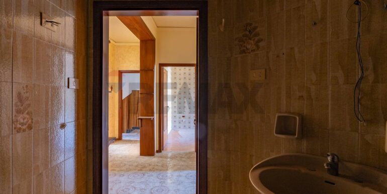 20251215223216-1010721-14