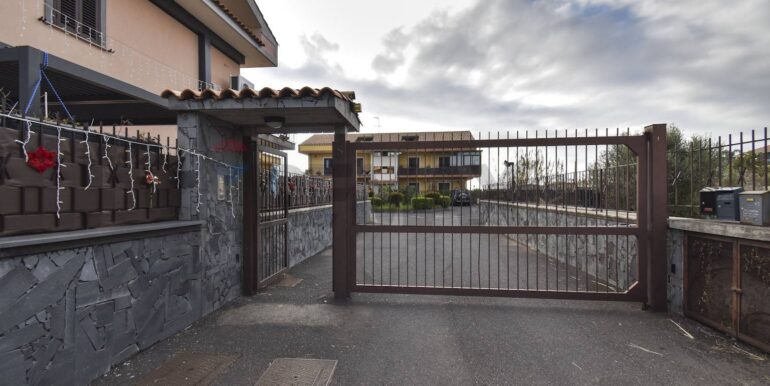 20251216102531-1008640-3