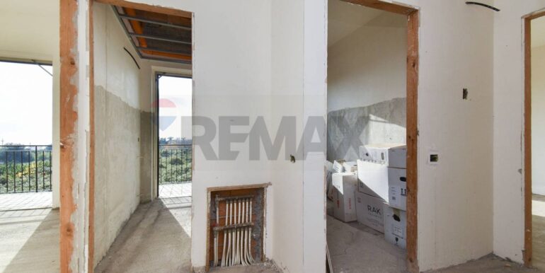 20251216102634-1008640-31