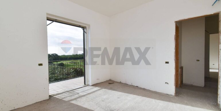 20251216102641-1008640-34