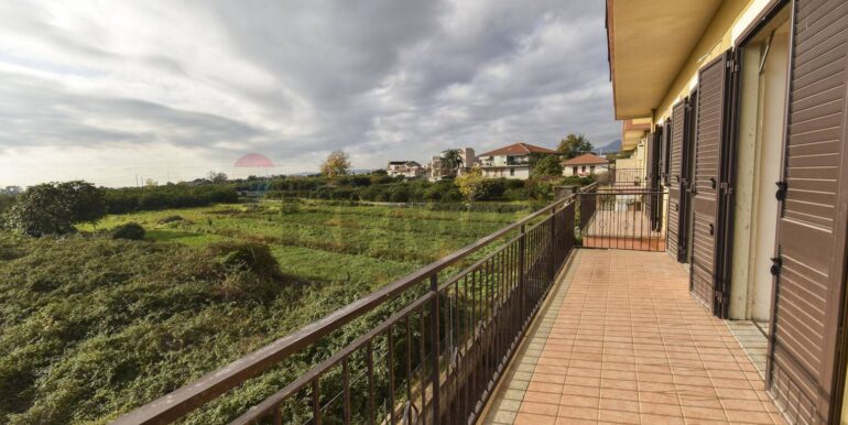 20251216102645-1008640-36