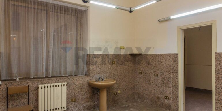 20251216115748-1010775-8