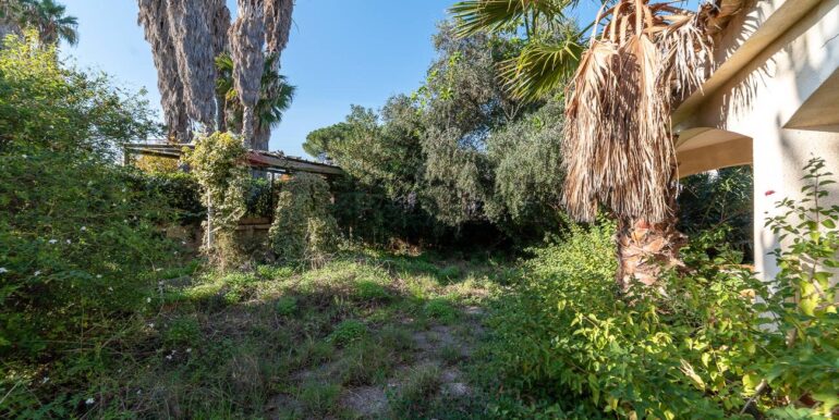 20251217124230-1010702-17