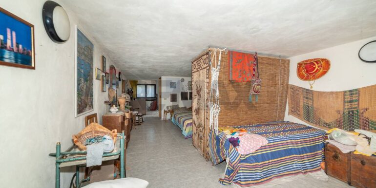 20251217124241-1010702-20