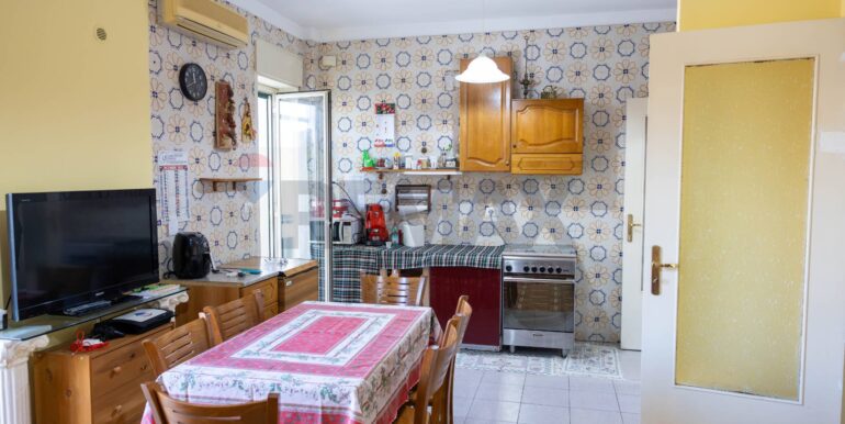 20251217193324-1011229-8