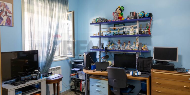 20251217193347-1011229-16