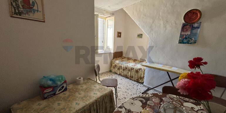 2025121772121-1010927-10