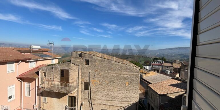 2025121772130-1010927-12