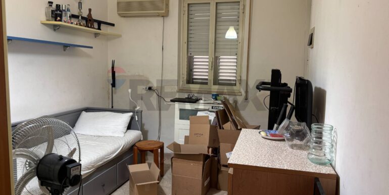 20251218124944-1010657-27