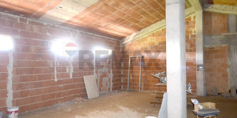 20251218172309-1011332-1