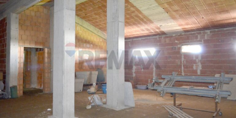 20251218172324-1011332-6