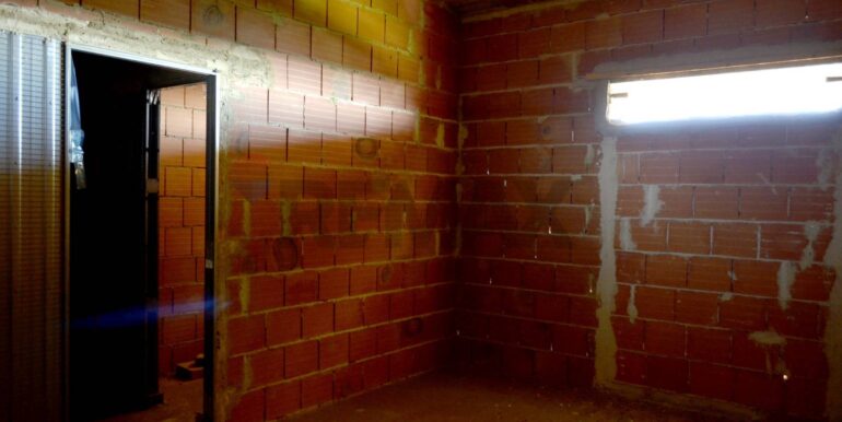 20251218172332-1011332-9