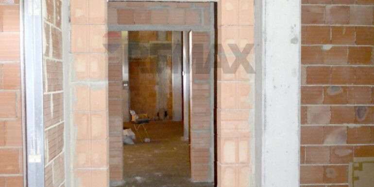 20251218172337-1011332-11