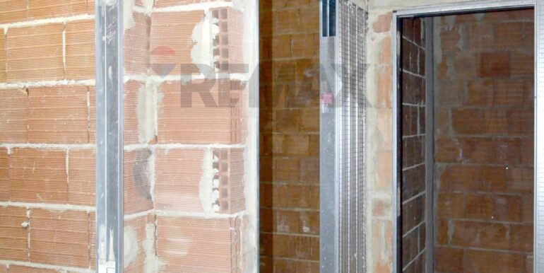 20251218172342-1011332-13