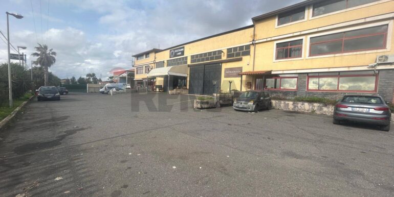 20251219183059-1011525-5