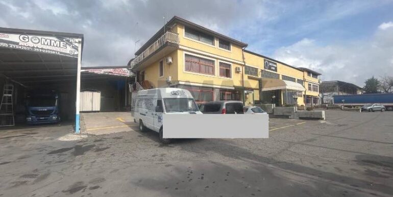 20251219183101-1011525-12