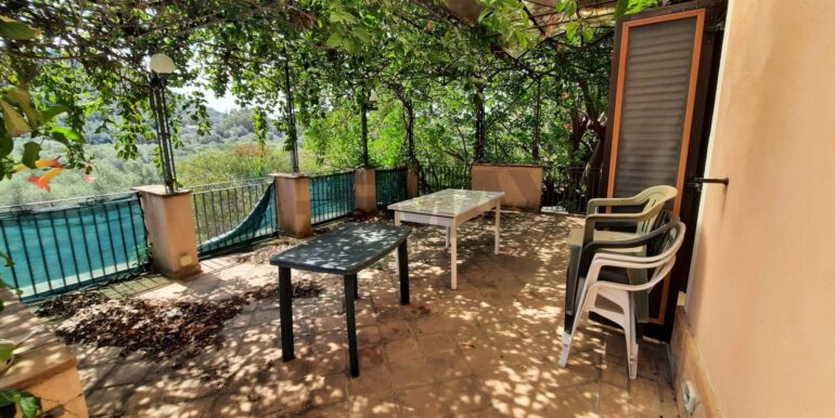 20251221152957-1011398-8