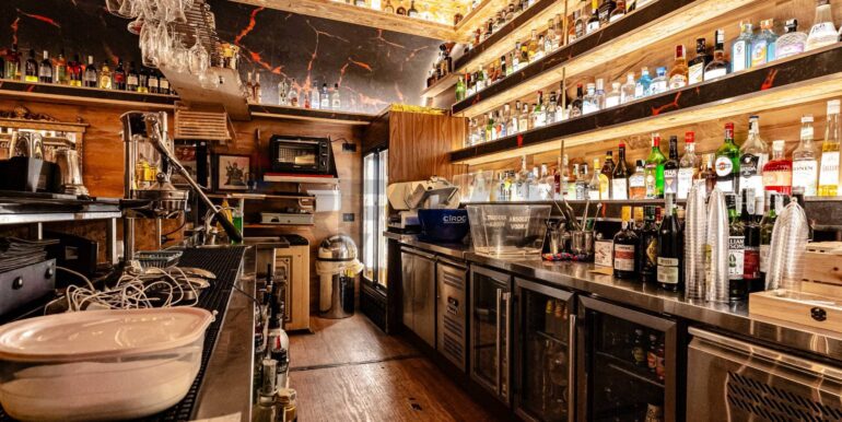 20251221181055-1011584-13