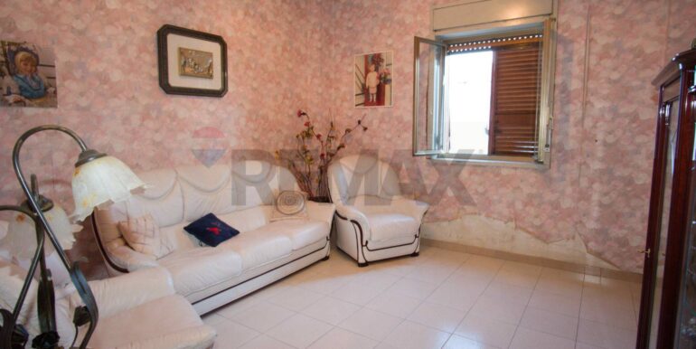 20251222121301-1011646-8