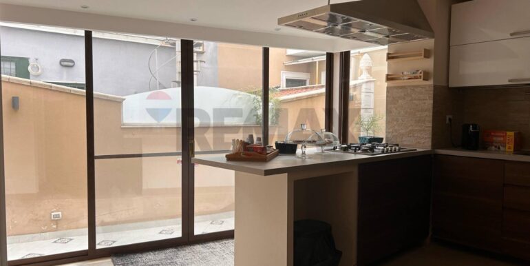 20251222165953-1012094-7