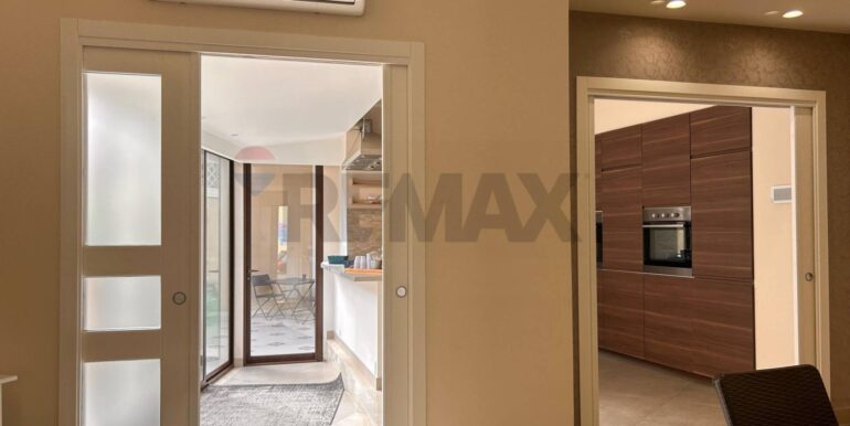 20251222165954-1012094-10