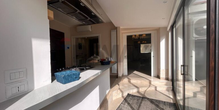 20251222165955-1012094-14