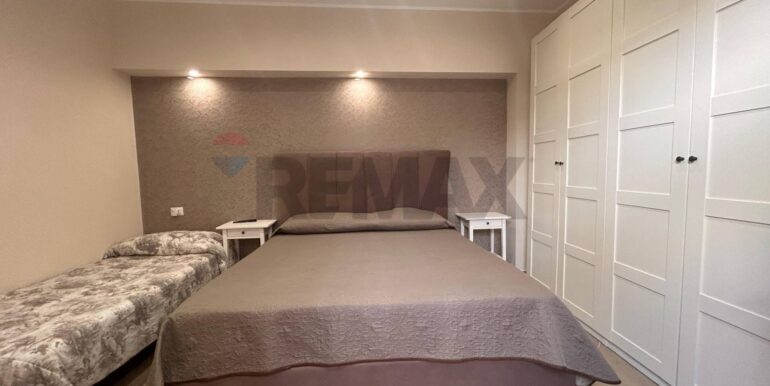 20251222165955-1012094-15