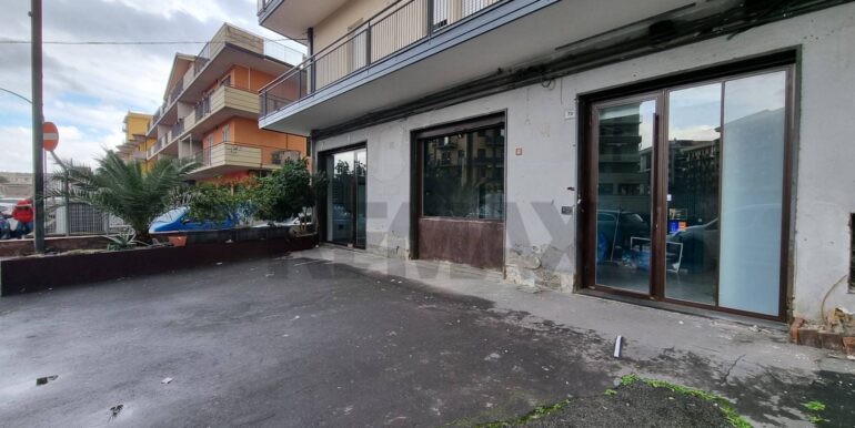 20251223163713-1012133-2