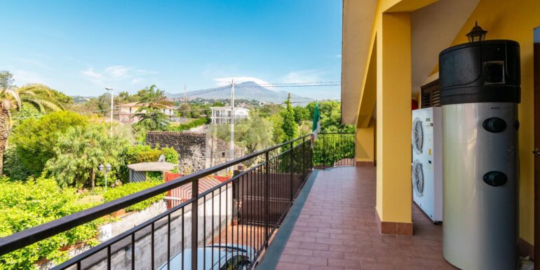 20251223172931-1012420-12