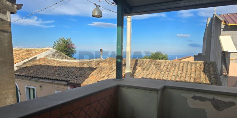 20251229123251-1012636-1