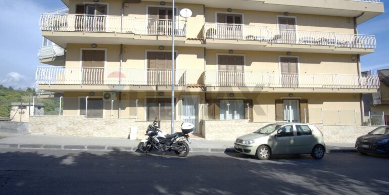 20251229175158-1012699-0