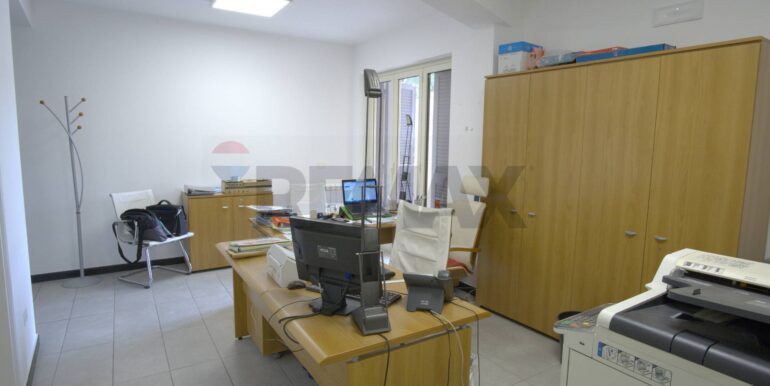 20251229175159-1012699-11