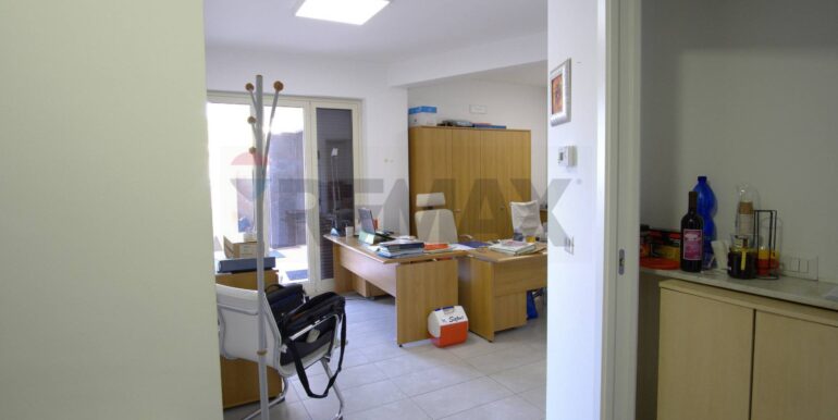 20251229175501-1012701-2