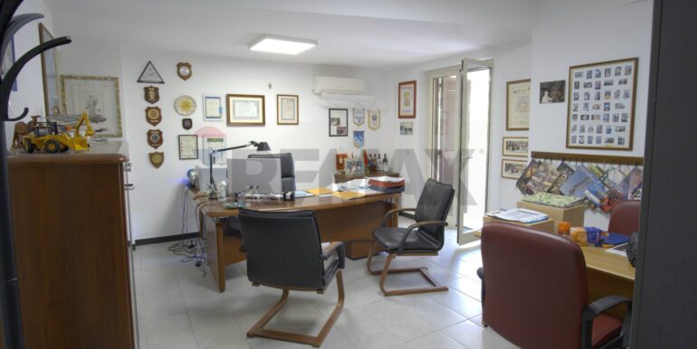 20251229175502-1012701-7