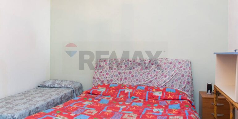 20251229181700-998238-10