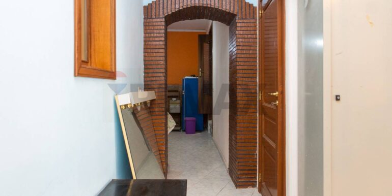 20251229181712-998238-14