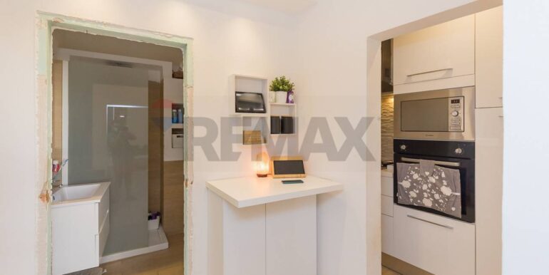 20210930181836-601016-7