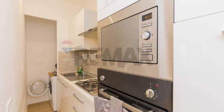 20210930181845-601016-12