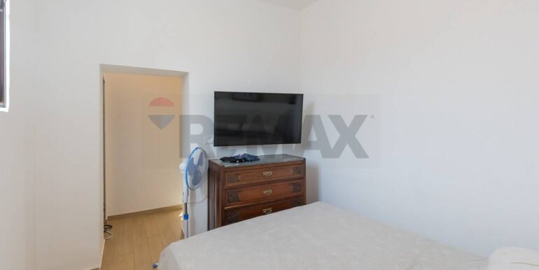 20210930181853-601016-17