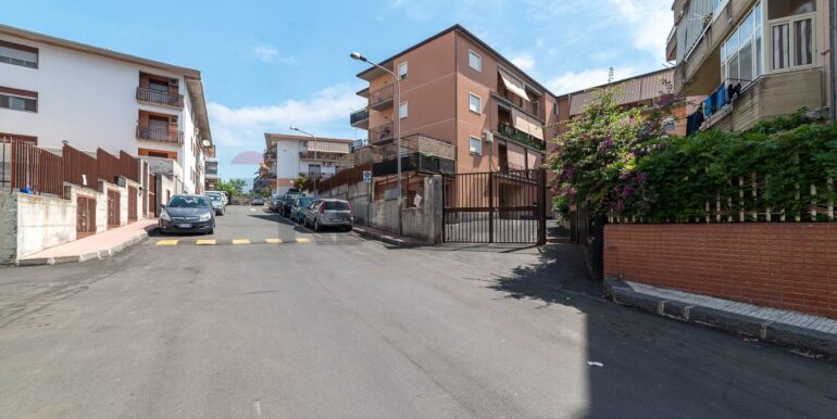 20220129190835-638092-2