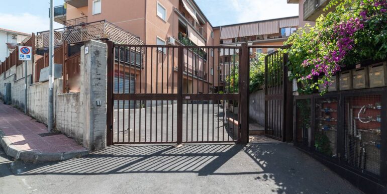 20220129190837-638092-3