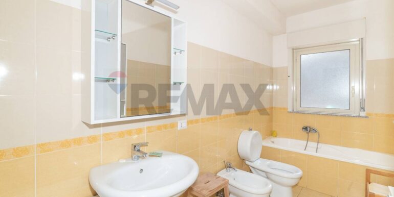 20220129190916-638092-15