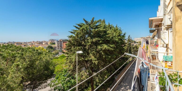 20220513173624-645205-7