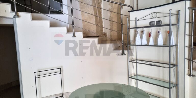 20230404212527-747867-3