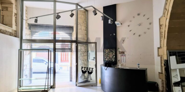 20230404212629-747867-10