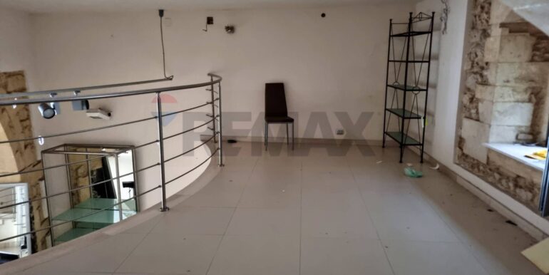 20230404212707-747867-16