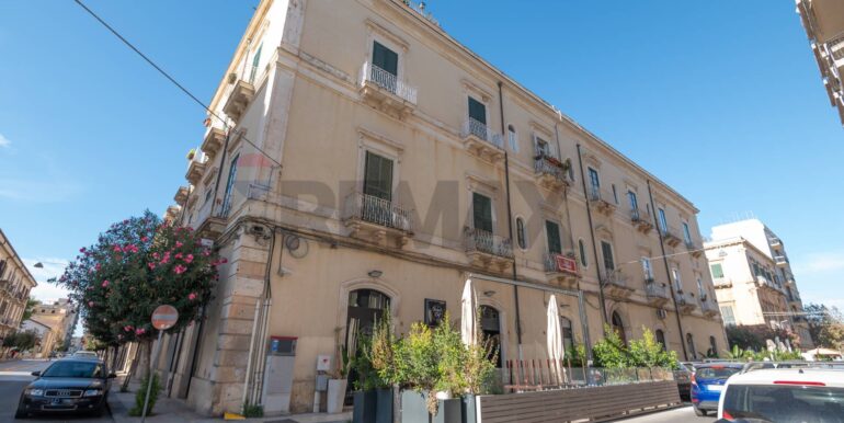 20231117101108-799801-1