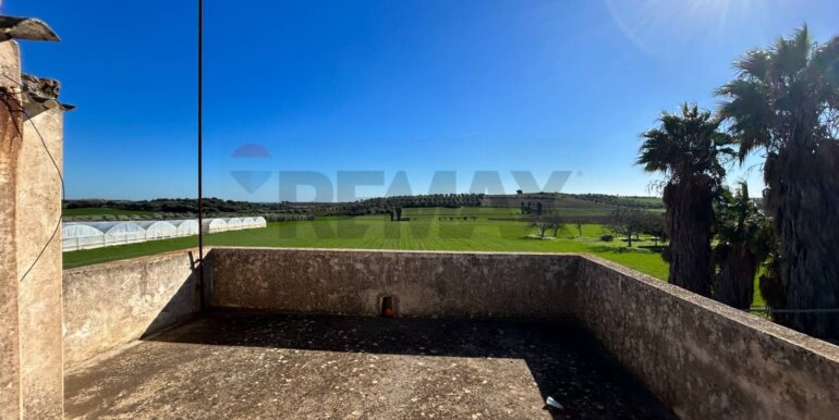 2024022885417-836201-18