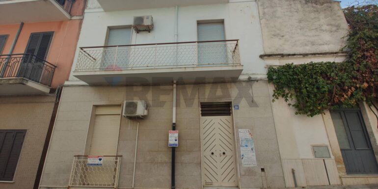 2024040582441010738138