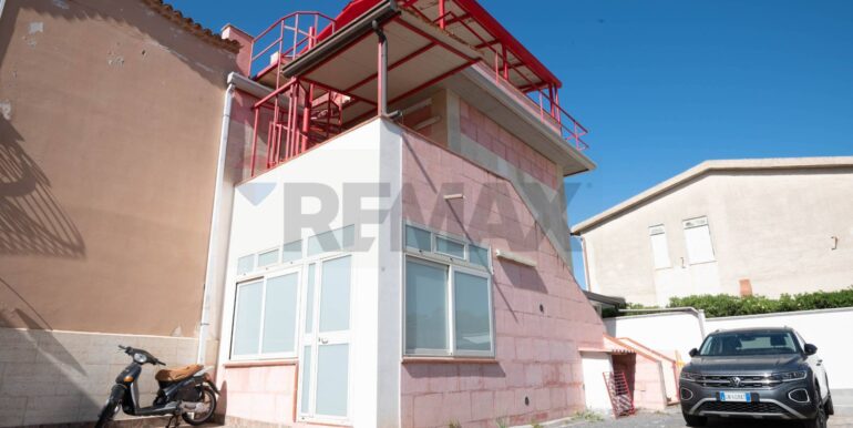 2024042080839-852838-21